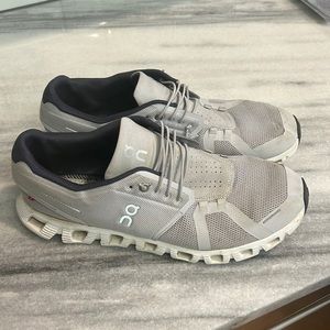 Men’s used On Clouds size 11